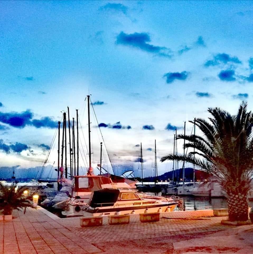 Relax Daire Preko Dış mekan fotoğraf
