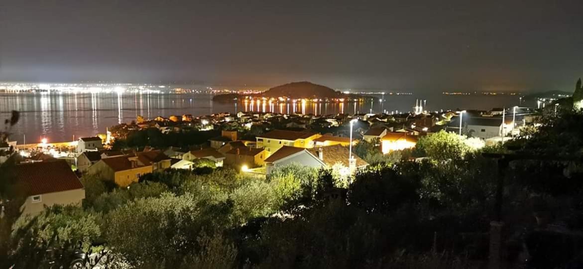 Relax Daire Preko Dış mekan fotoğraf